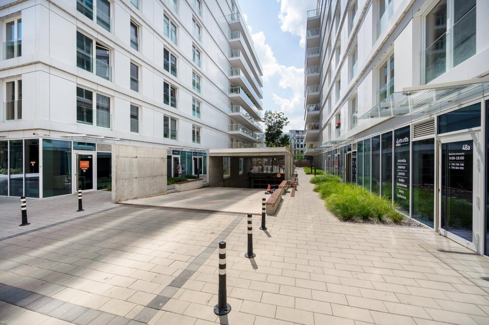 Elegant Apartment With Balcony By The Oder River In Wroclaw By Renters Prestige Exterior photo