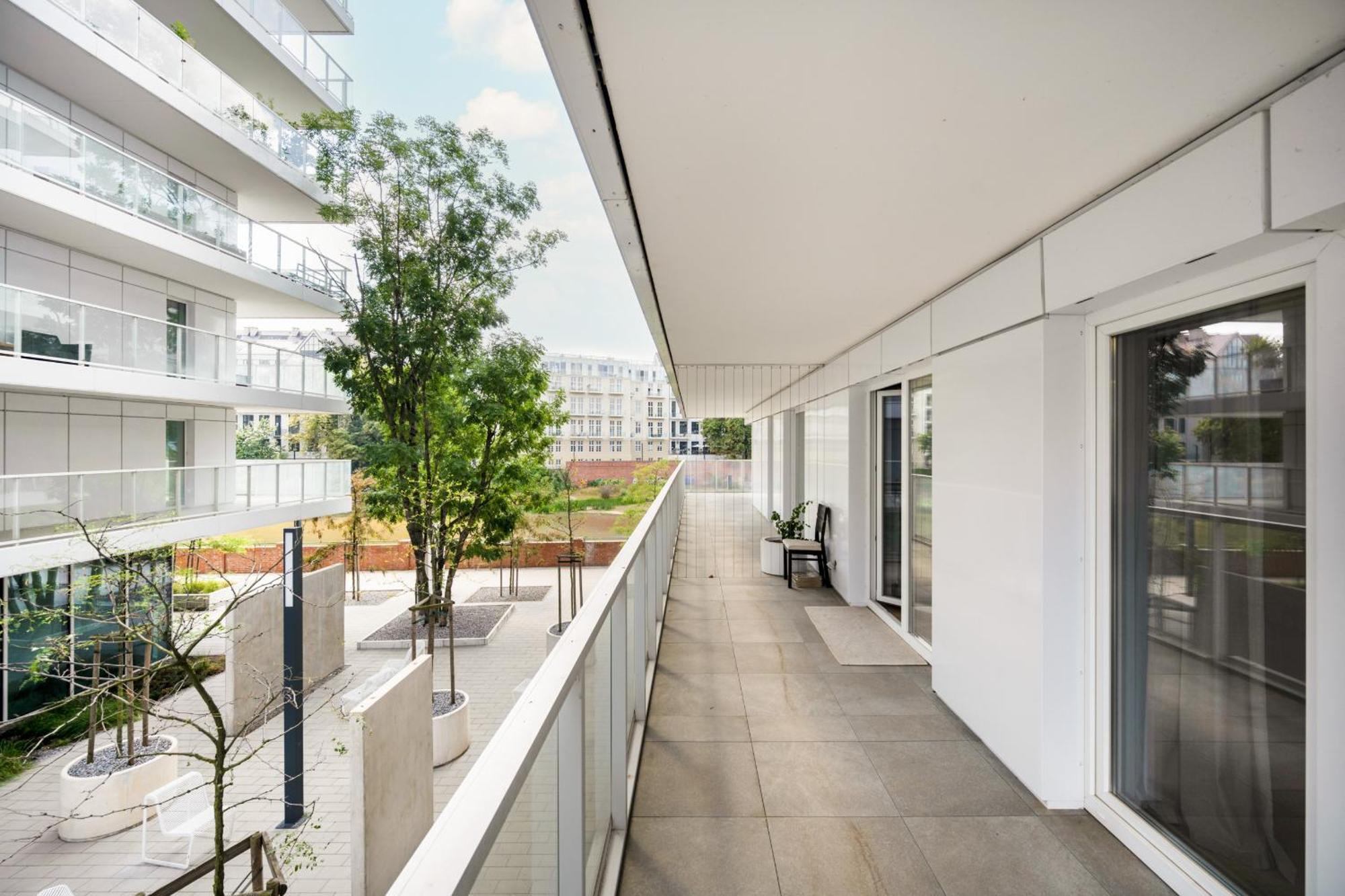 Elegant Apartment With Balcony By The Oder River In Wroclaw By Renters Prestige Exterior photo